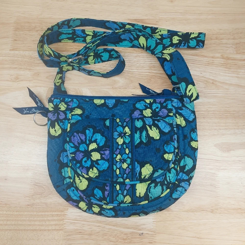 Vera Bradley Crossbody bag purse quilted blue Kelly green floral